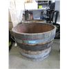 Image 1 : Wood Barrel Planter