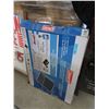 Image 1 : Coleman Solar Panel Kit with Stand
