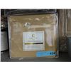 Image 1 : New Queen 3 Piece Duvet Cover Set - Camel/Gold