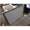 Image 1 : 2 White Boards - 3 Feet x 4 Feet