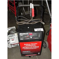 MOTOMASTER BATTERY CHARGER WITH ENGINE START