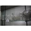 Image 2 : SHELF LOT OF GLASSWARE