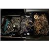Image 2 : JEWELLERY BOX WITH CONTENTS