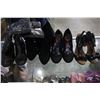 Image 2 : SHELF OF HIGH HEELS, SANDALS, BOOTS, FLIP-FLOPS, AND MORE