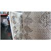 Image 3 : AREA RUG