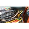 Image 3 : TOTE OF LIGHTS AND HOSES