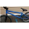 Image 2 : BMX BLUE BIKE
