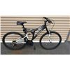 Image 1 : NEXT GREY BIKE