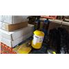 Image 1 : TORCHES AND PROPANE TANKS