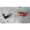 Image 1 : BLACK AND DECKER ELECTRIC WEED EATER