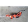 Image 3 : BLACK AND DECKER ELECTRIC WEED EATER