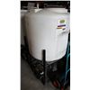 Image 1 : 150 GALLON CONTAINER ON STAND