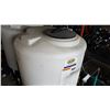 Image 2 : 150 GALLON CONTAINER ON STAND