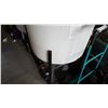 Image 3 : 150 GALLON CONTAINER ON STAND