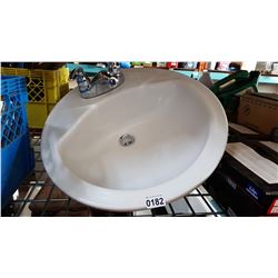 ROUND LAVATORY STERLING SINK WITH TAP AND DRAIN