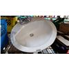 Image 1 : ROUND LAVATORY STERLING SINK WITH TAP AND DRAIN