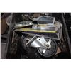 Image 1 : CRATE OF CASTORS