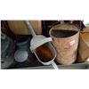 Image 1 : LOT OF METAL WATERING CANS