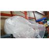 Image 1 : LARGE BAG OF BUBBLE WRAP