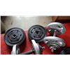Image 2 : LOT OF FREE WEIGHTS AND BARS