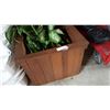 Image 3 : ARTIFICIAL PLANT IN WOOD PLANTER