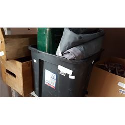 TOTE OF TWO INFLATABLE MATTRESSES AND CAMP STOVE