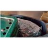 Image 2 : TOTE OF TWO INFLATABLE MATTRESSES AND CAMP STOVE