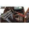 Image 2 : BOX OF CAR STANDS AND BATTERY CHARGER