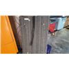 Image 1 : 4 WHEEL 2 STRAP CARPETED DOLLY