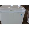Image 2 : WHITE DANBY BAR FREEZER