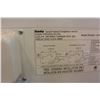 Image 4 : WHITE DANBY BAR FREEZER