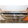 Image 3 : LG STAINLESS BUILT IN DISHWASHER MODEL: LDF9810ST/01