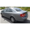 Image 6 : 2006 VOLKSWAGON JETTA TDI, 4 DOOR SEDAN, DIESEL, 5 SPEED MANUAL, 366763KM, WITH KEY FOB AND REGISTRA