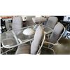 Image 2 : GLASS TOP PATIO TABLE WITH 6 CHAIRS AND UMBRELLA STAND