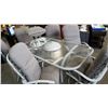 Image 3 : GLASS TOP PATIO TABLE WITH 6 CHAIRS AND UMBRELLA STAND