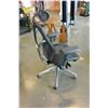Image 3 : MESH BACK SAMTAC GAS RECLINE, SHOCK HIBACK OFFICE CHAIR