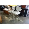 Image 2 : 2 CHROME UPOLSTERED BAR STOOLS