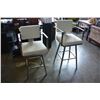 Image 3 : 2 CHROME UPOLSTERED BAR STOOLS