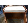 Image 3 : OAK STORAGE BENCH