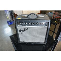 FENDER FRONTMAN GUITAR AMP