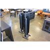 Image 3 : 2 ELECTRIC CD RACKS