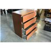 Image 3 : 4 DRAWER DRESSER