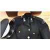 Image 3 : SAINT ANDREWS HAT AND COAT