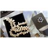 Image 3 : BLACK PEARL LADIES RING AND PEARL NECKLACE