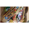 Image 3 : COLLECTIBLE BUTTONS AND MINI HOCKEY STICKS