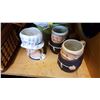Image 3 : 2 PYREX MIXING BOWLS AND FRIAR MUGS
