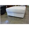 Image 2 : WHITE LEATHER OTTOMAN