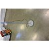 Image 3 : FLOOR LAMP W/FLEXIBLE NECK