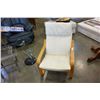 Image 3 : BENTWOOD IKEA CHAIR