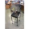 Image 3 : BIRD CAGE ON STAND